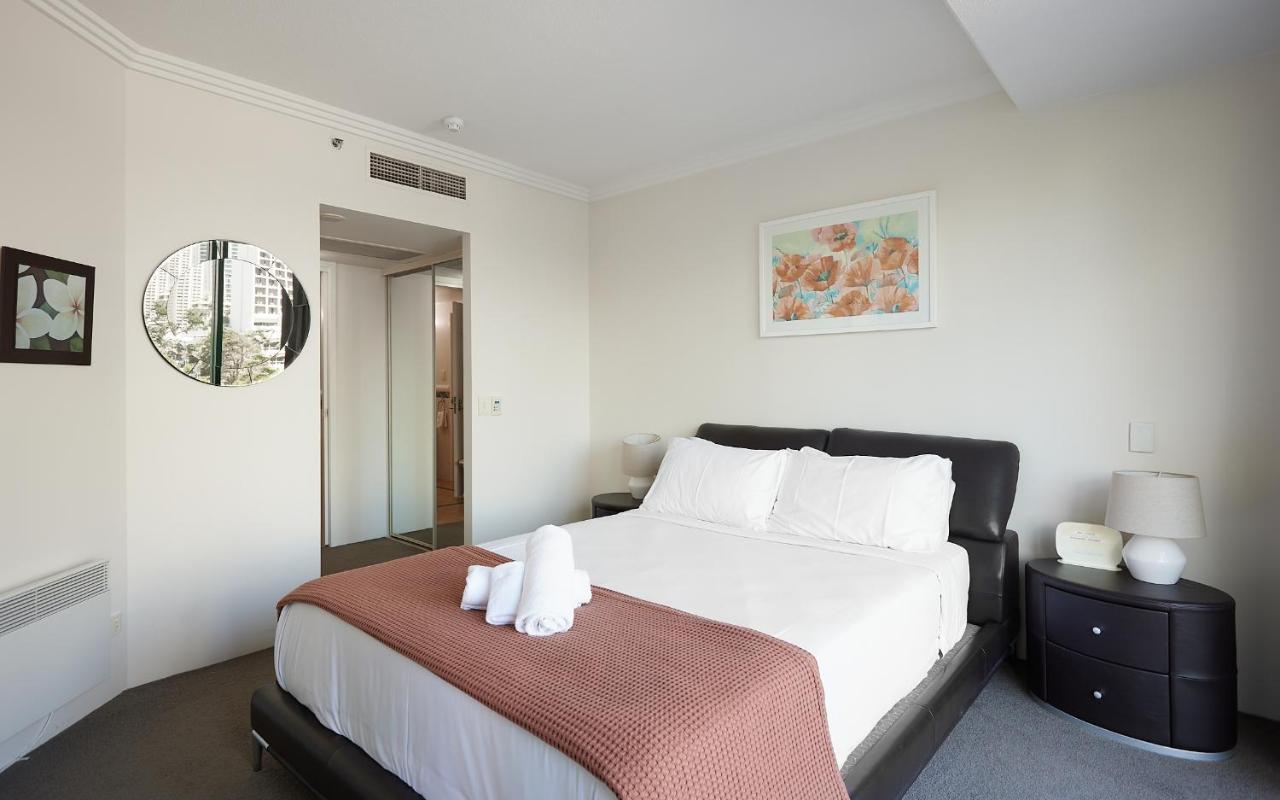 Crown Tower By Serain Residences ゴールドコースト エクステリア 写真