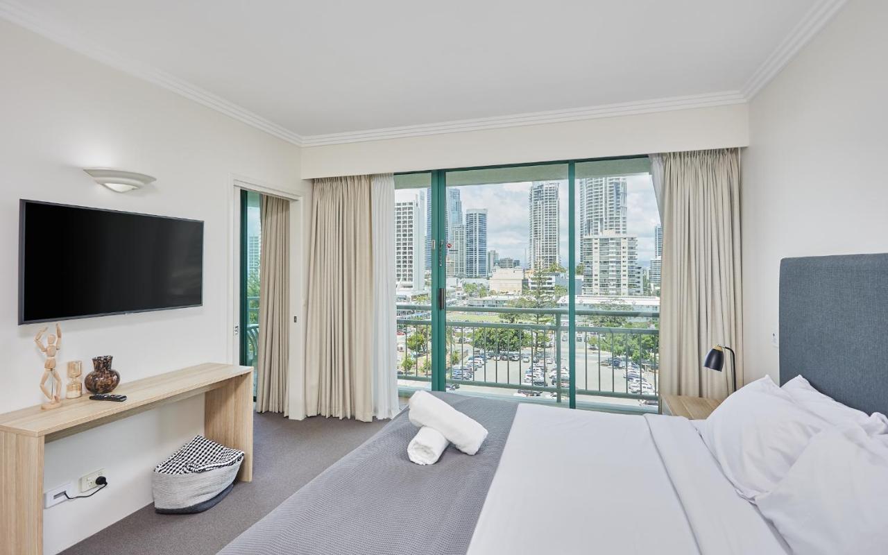 Crown Tower By Serain Residences ゴールドコースト エクステリア 写真