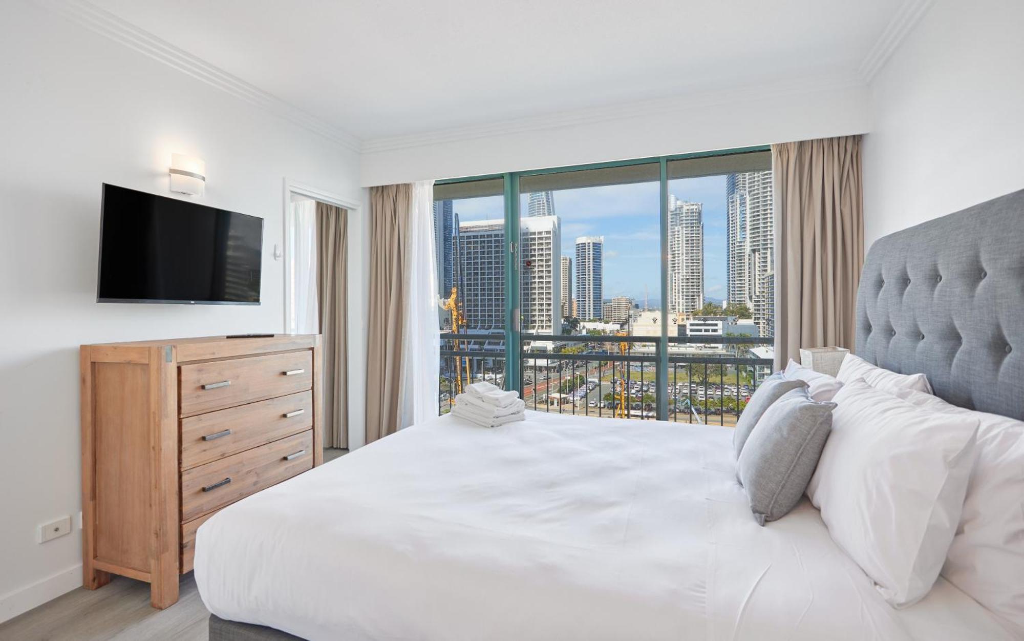 Crown Tower By Serain Residences ゴールドコースト エクステリア 写真