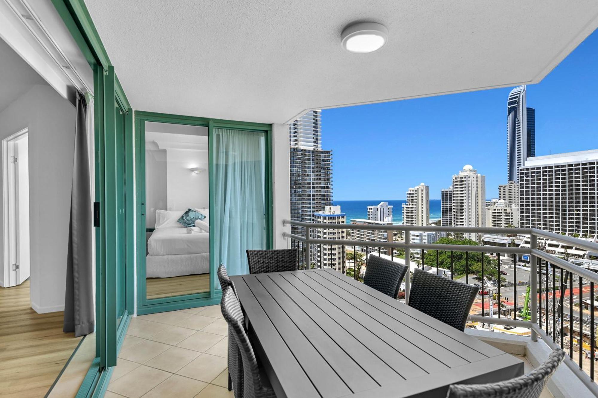 Crown Tower By Serain Residences ゴールドコースト エクステリア 写真