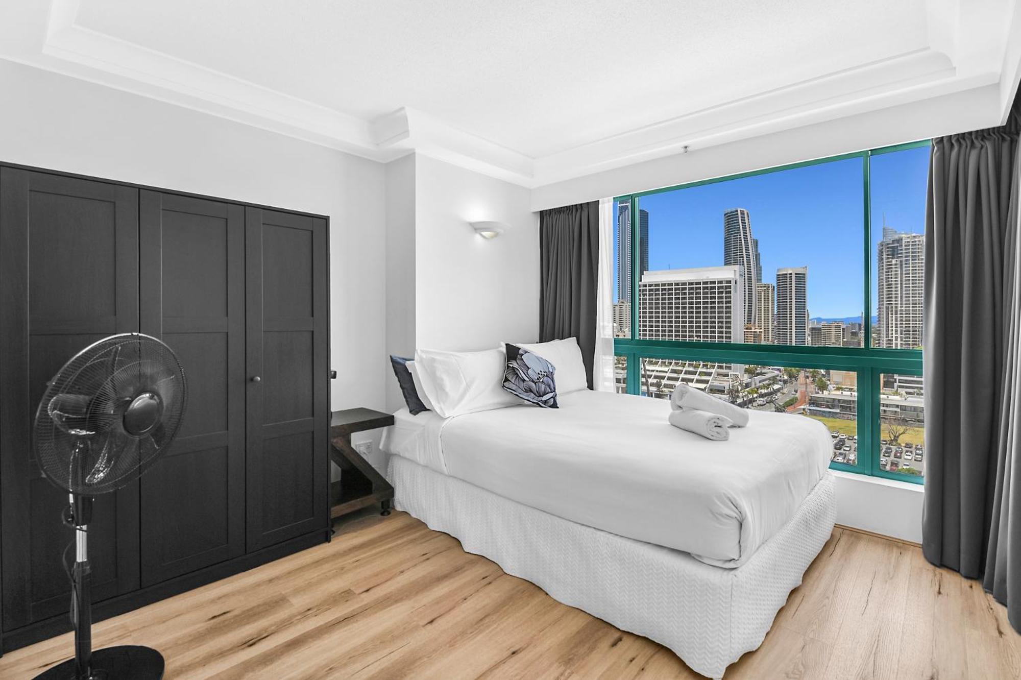 Crown Tower By Serain Residences ゴールドコースト エクステリア 写真